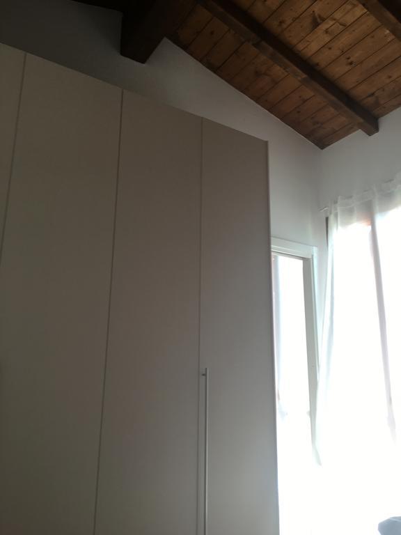 Bilocale Salice Terme Apartment Екстериор снимка