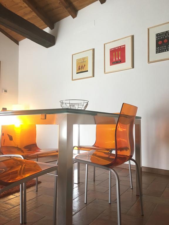 Bilocale Salice Terme Apartment Екстериор снимка