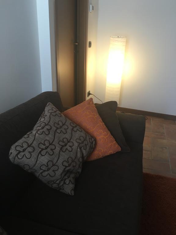 Bilocale Salice Terme Apartment Екстериор снимка