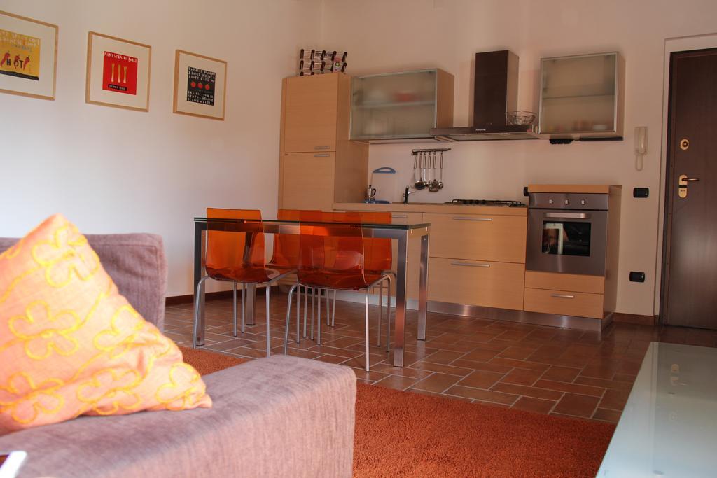 Bilocale Salice Terme Apartment Екстериор снимка